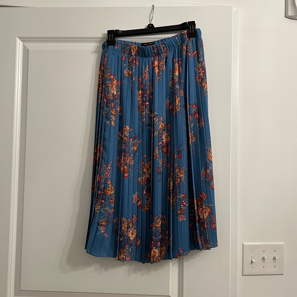 Zara plead skirt